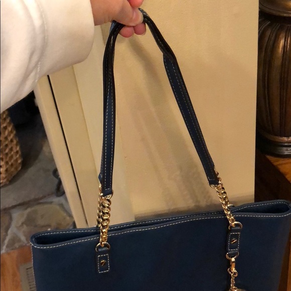 Michael Kors dark teal handbag. - Picture 4 of 5